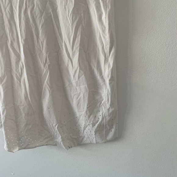 Lululemon top - Picture 2 of 4